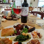 Κατάλυμα σε φάρμα Calamate *